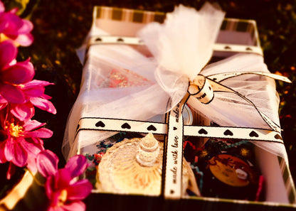 FLAME & FRAGRANCE GIFT BOX