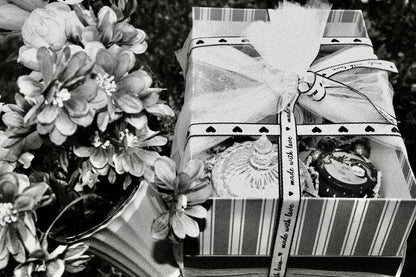 FLAME & FRAGRANCE GIFT BOX