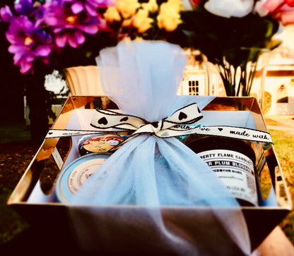 FESTIVE FLAME GIFT BOX