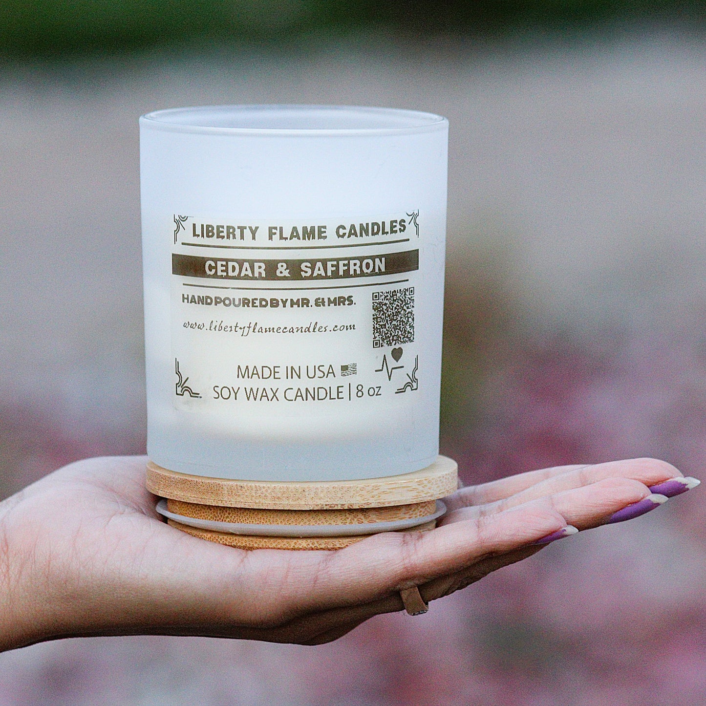 CEDAR & SAFFRON - 10oz GLASS JAR